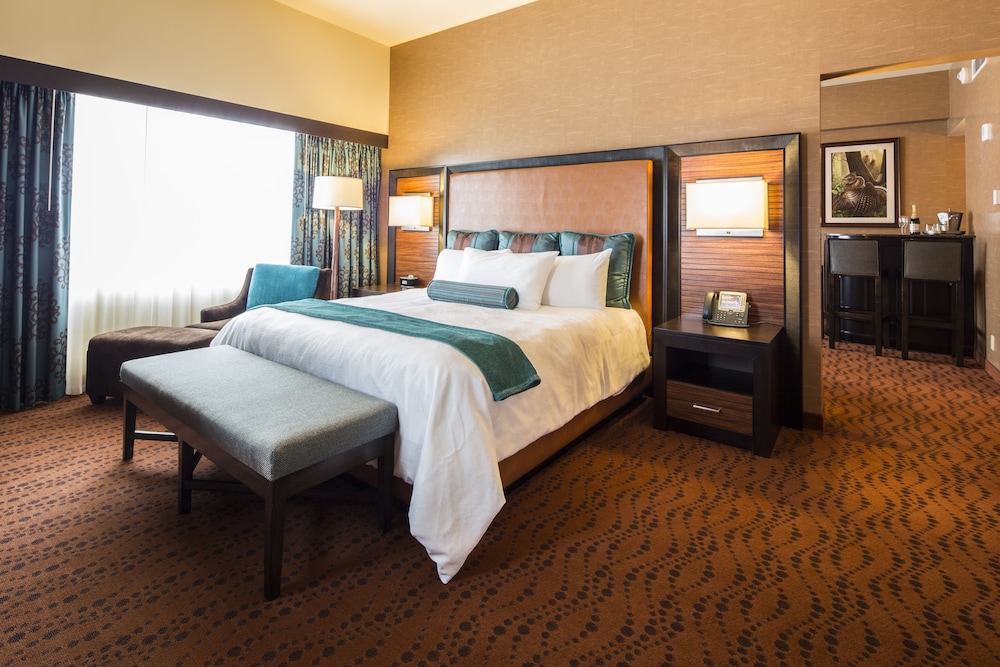 Deluxe Room, 1 King Bed