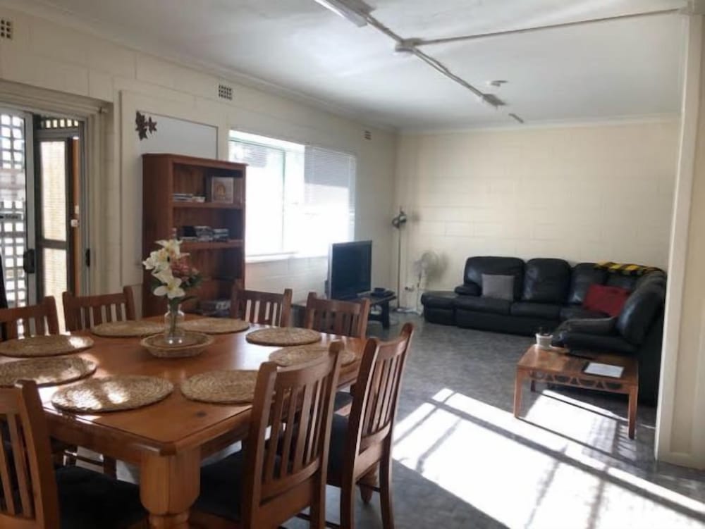 Basic Room photo 2