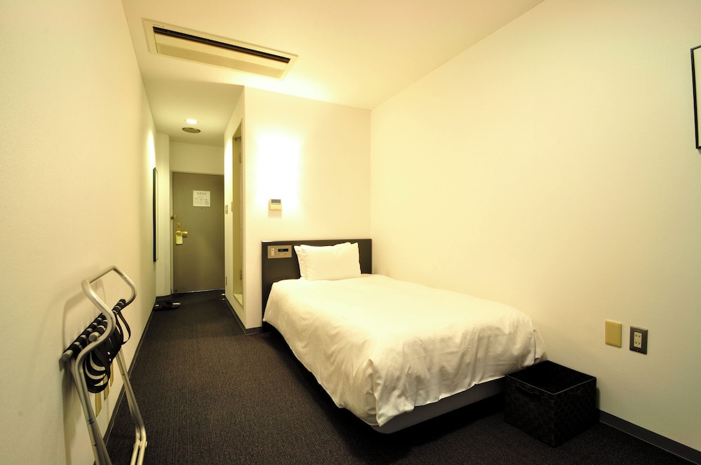 Single Room, Non Smoking, Private Bathroom