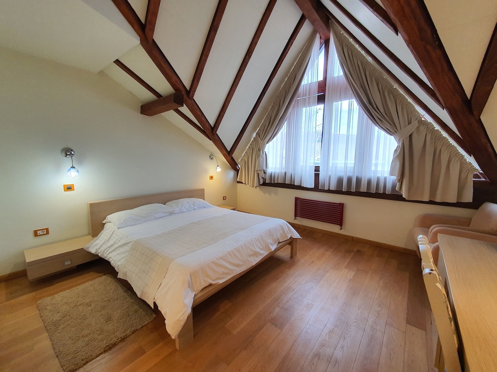 Standard Double Room, Accessible photo 1