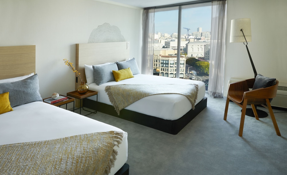 Superior Room, 2 Double Beds, Non Smoking - Photo 2