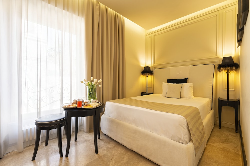 Basic Double Room photo 1
