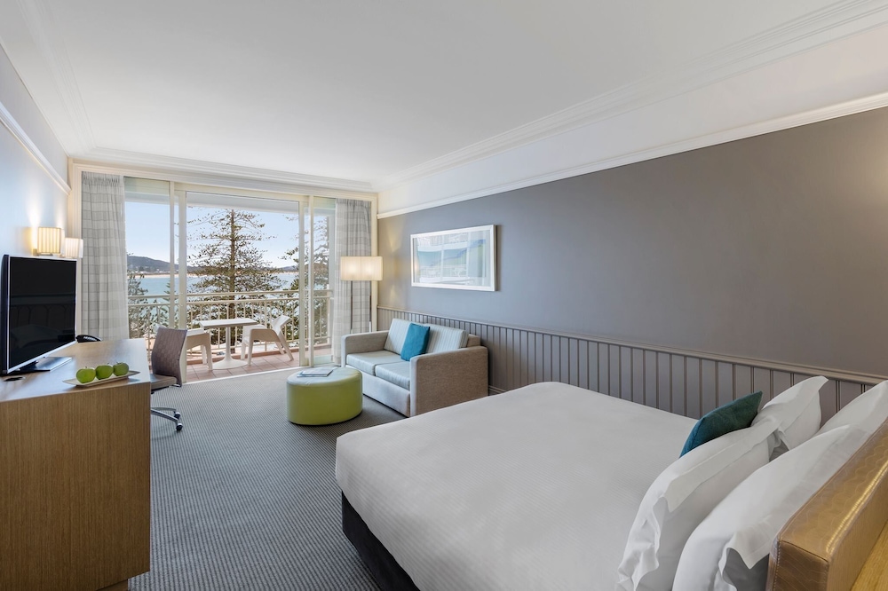 Premium Room, 1 King Bed, Balcony, Pool View - Photo 1