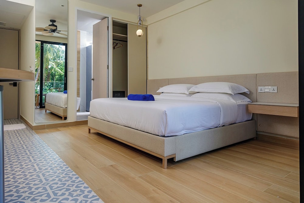Deluxe Double Room, Balcony, Sea View photo 1