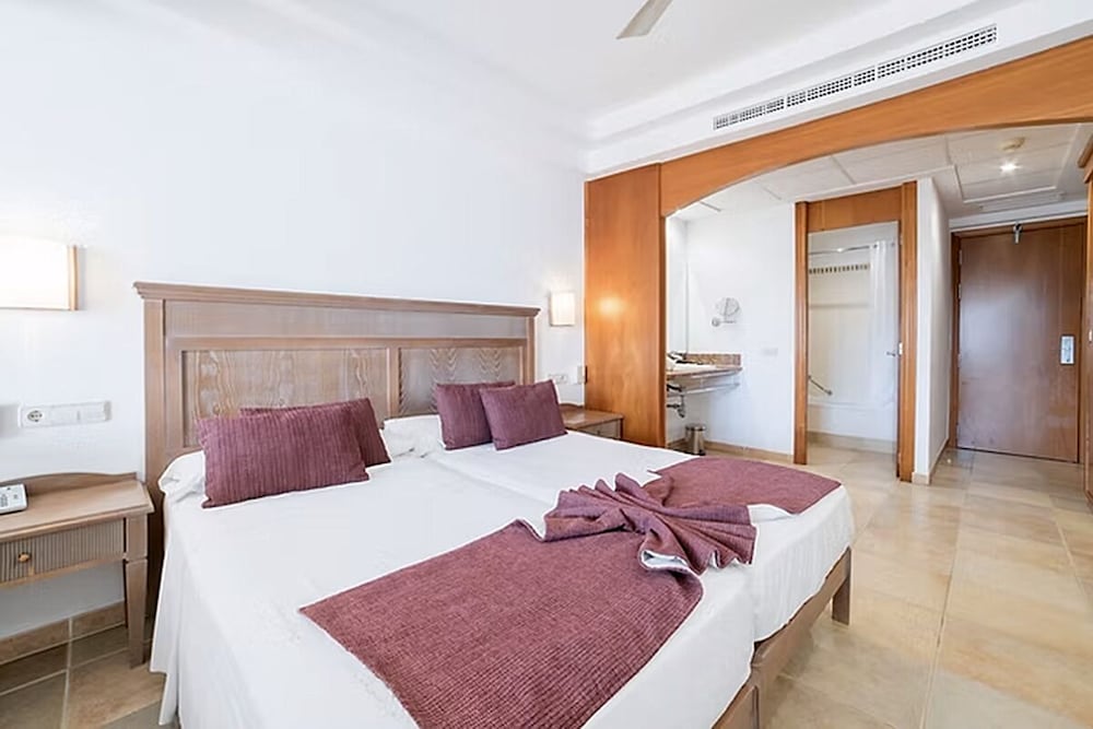 Junior Suite, Balcony photo 2