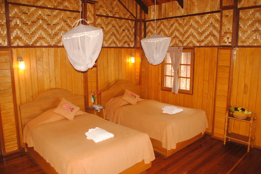 Deluxe Bungalow photo 1