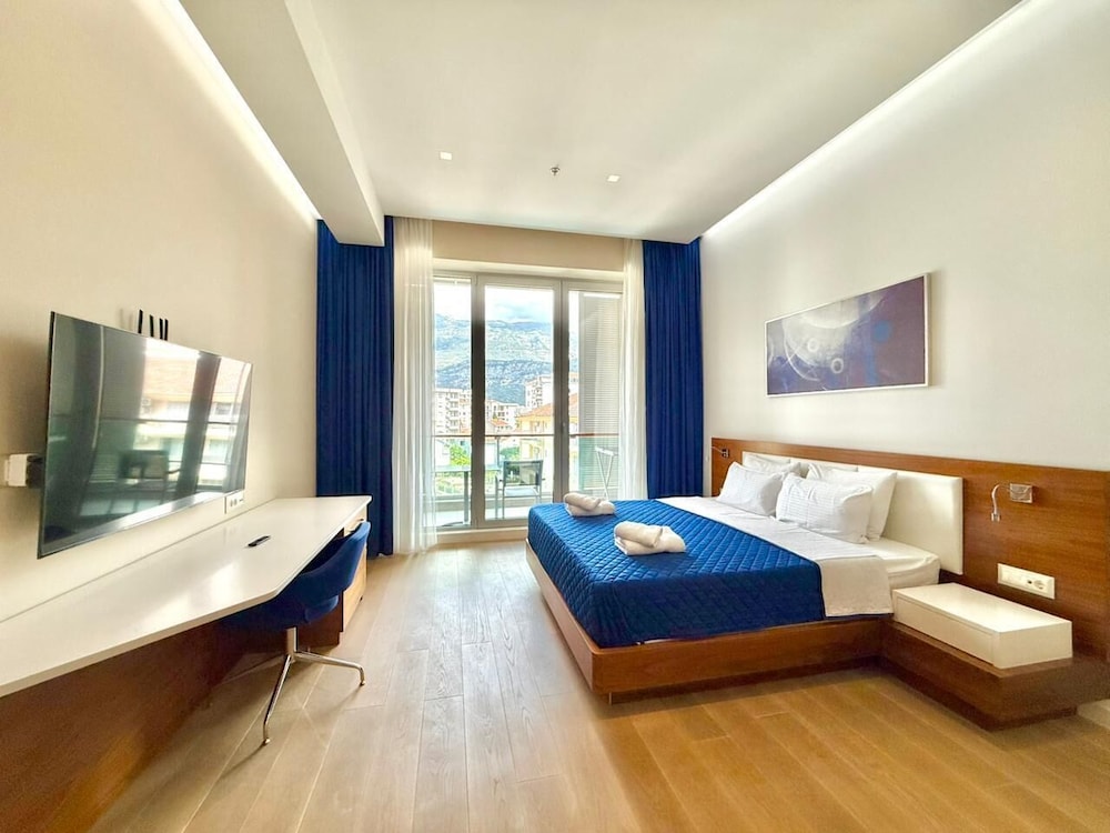 Family Studio, Balcony, City View