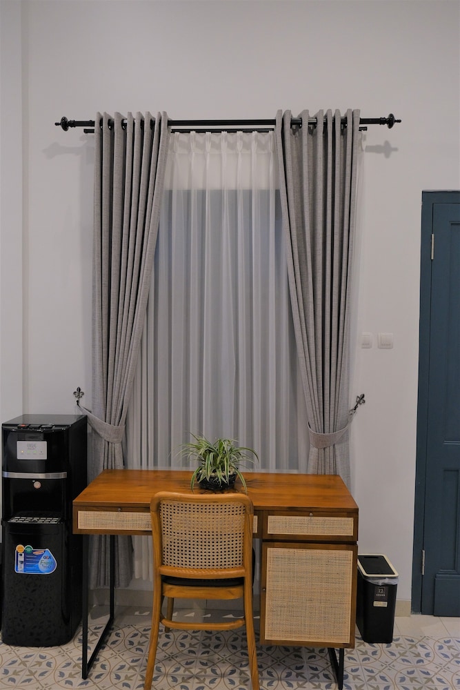 Room (Suite) - Photo 5