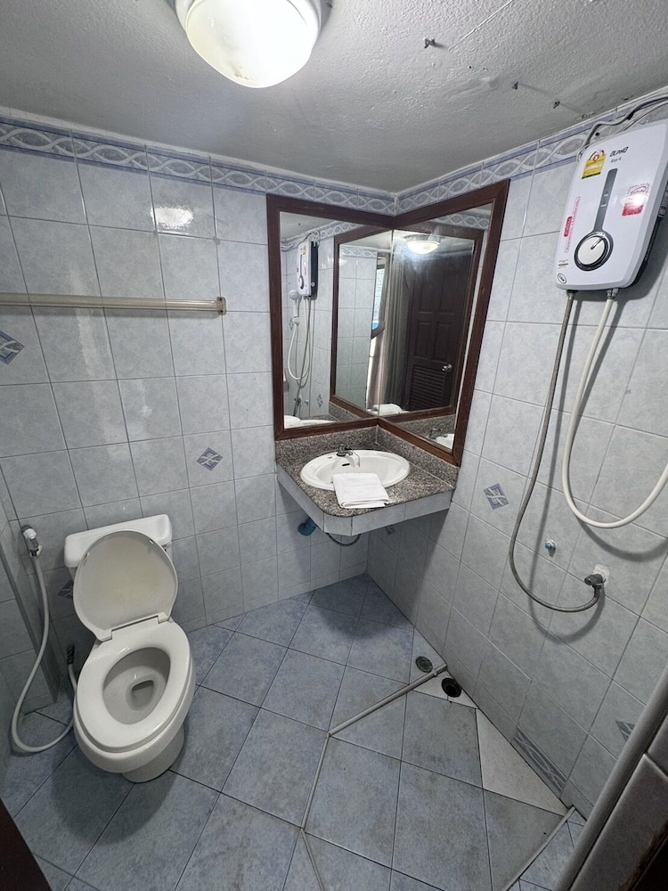 Basic Single Room, Mountain View