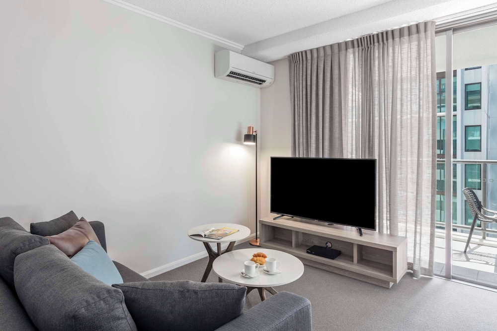 Executive Apartment, 1 Bedroom - Photo 3