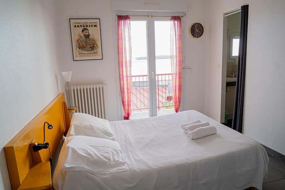 Classic Double or Twin Room photo 3