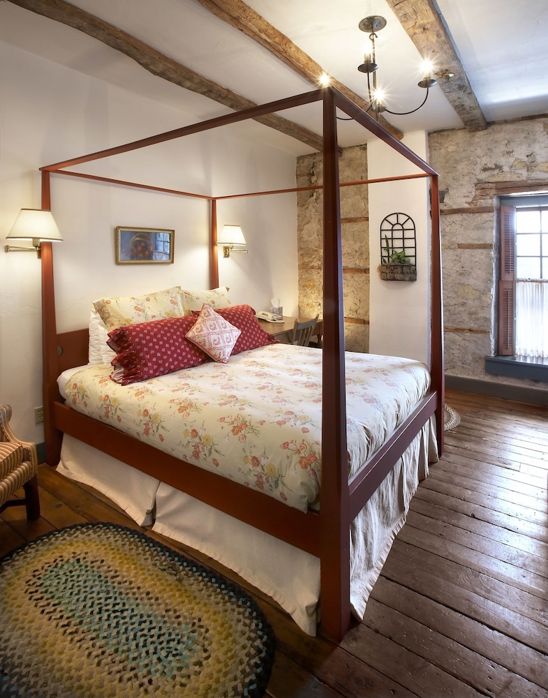 Room, 1 Queen Bed, Jetted Tub
