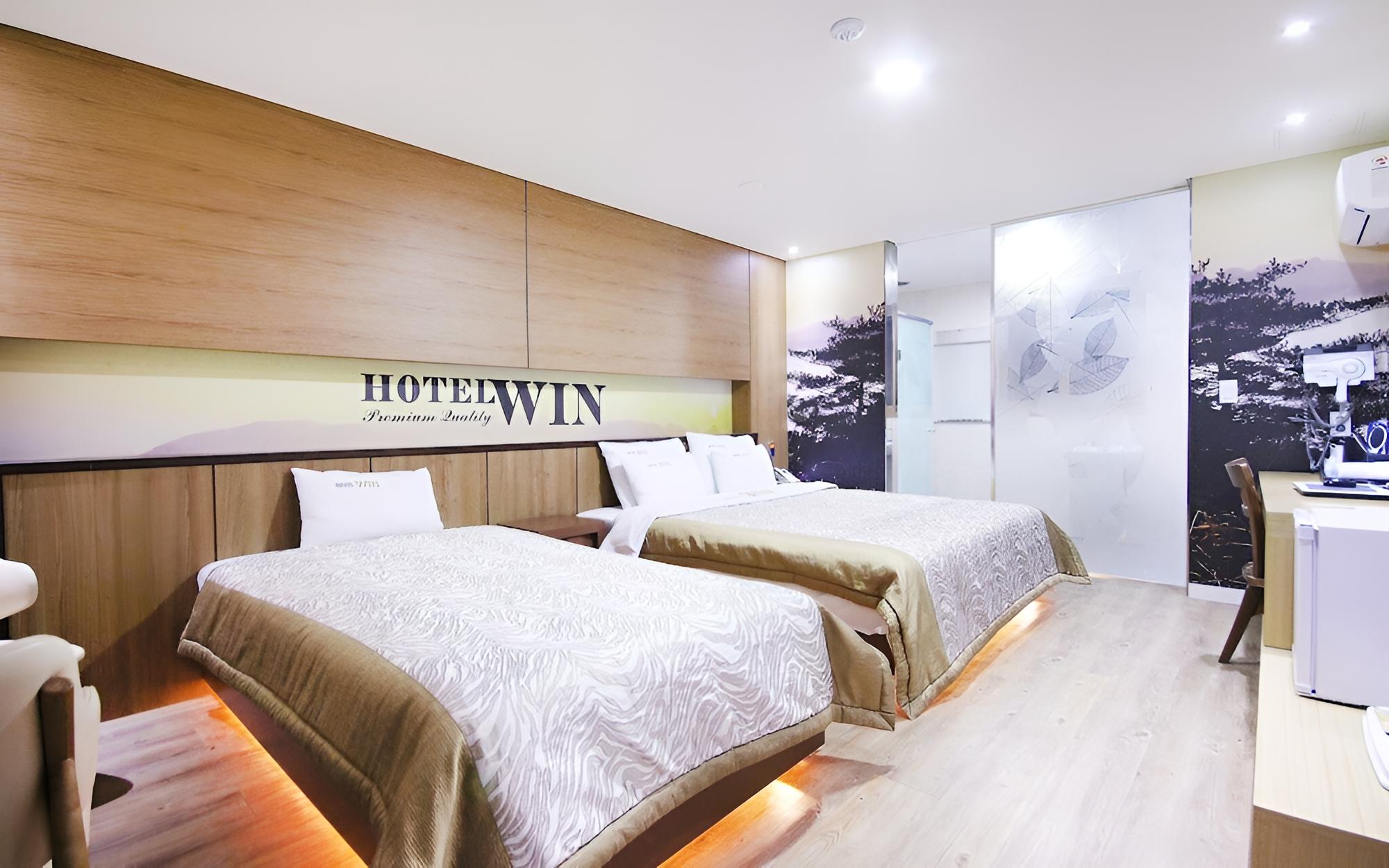 Room (TWIN - Safe Accommodation (Double + D) photo 1