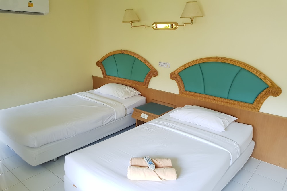 Standard Twin Room photo 3