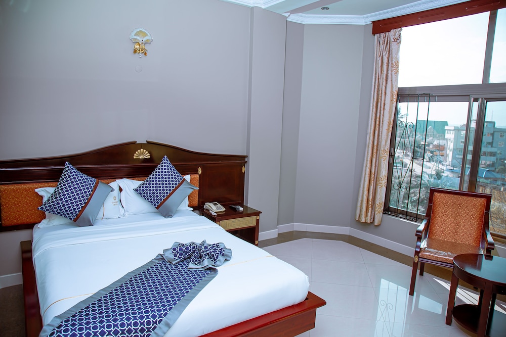 Executive Room photo 1