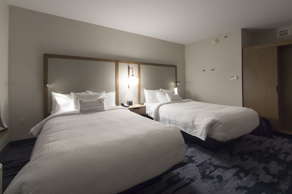 Room, 2 Queen Beds photo 3