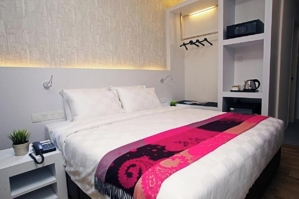 Standard Double Room, City View