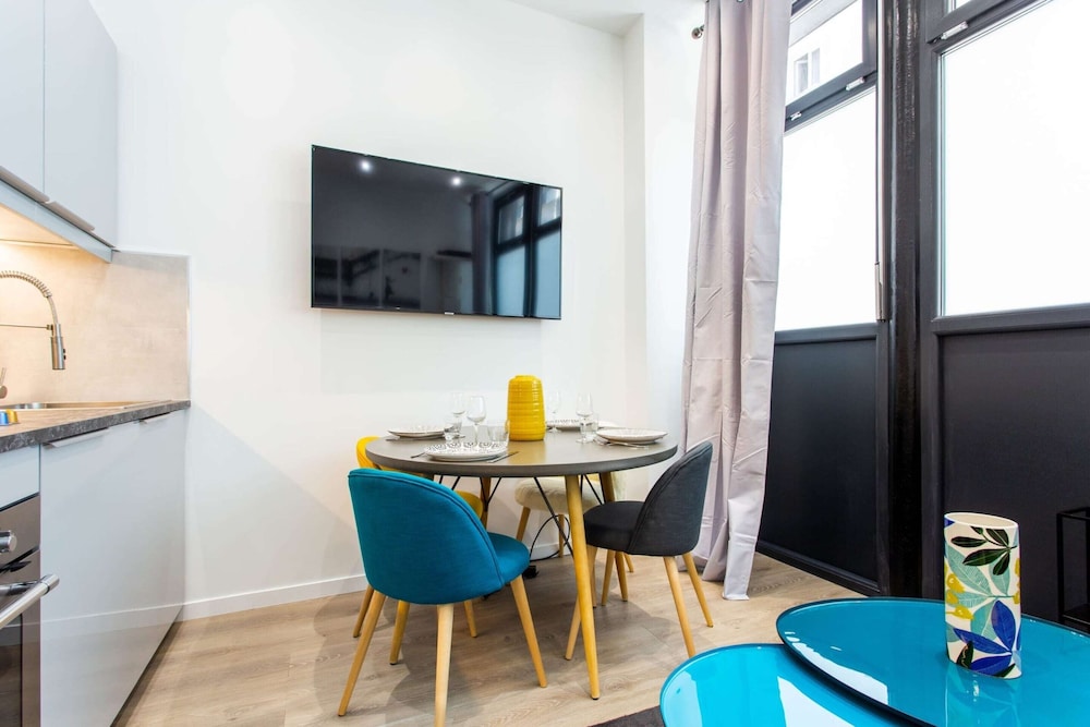 Apartment photo 3