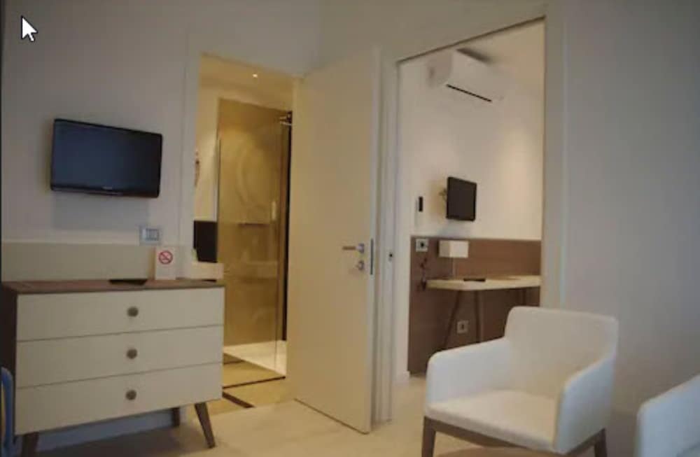 Panoramic Room photo 2