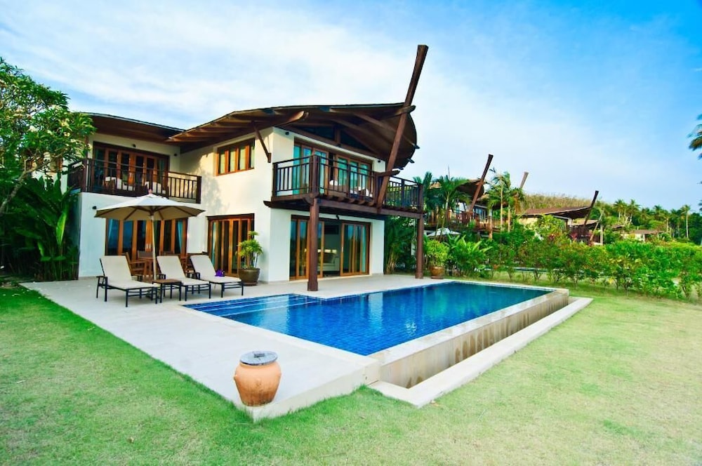 Villa, 3 Bedrooms, Private Pool, Beachfront (Grand)