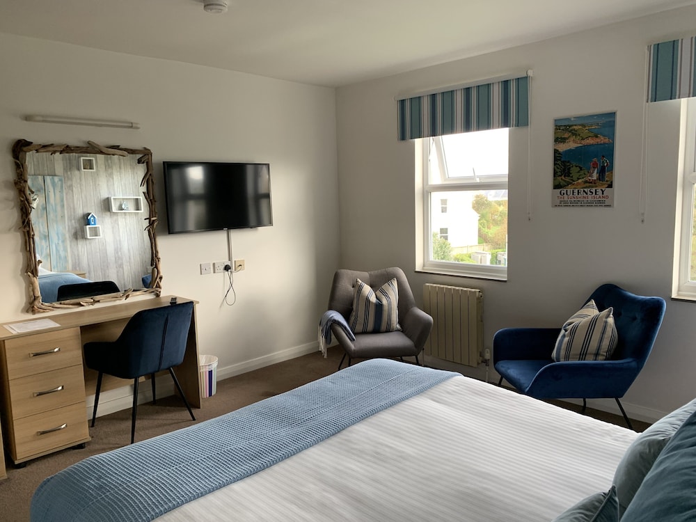 Superior Double or Twin Room, Garden View
