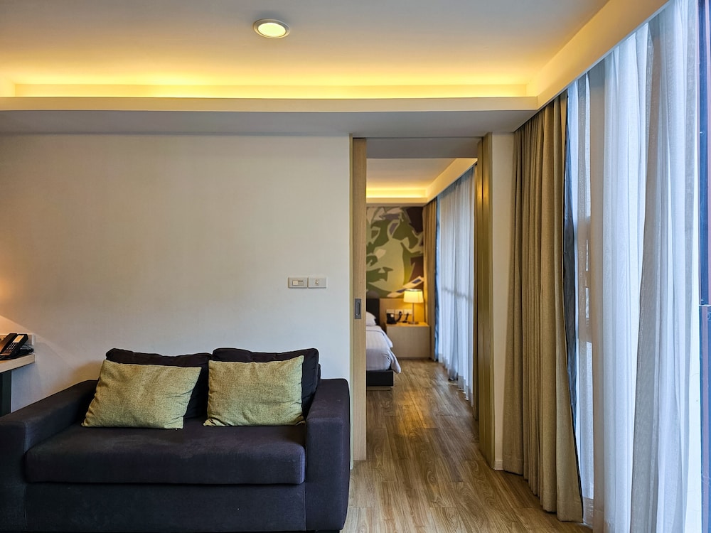 Junior Suite with balcony photo 2