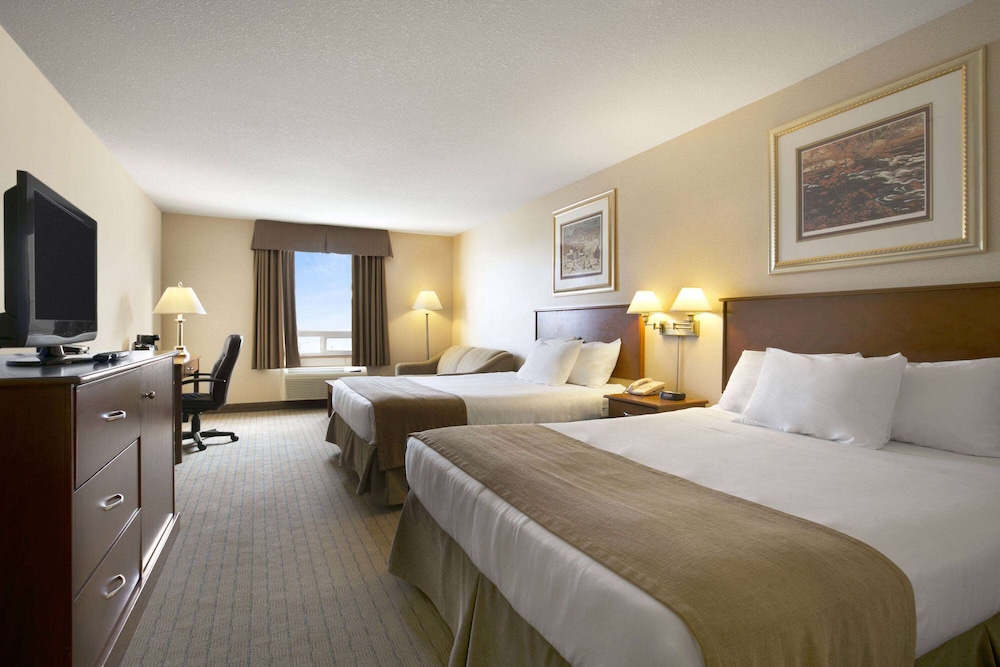 Family Suite, Multiple Beds, Non Smoking - Photo 1