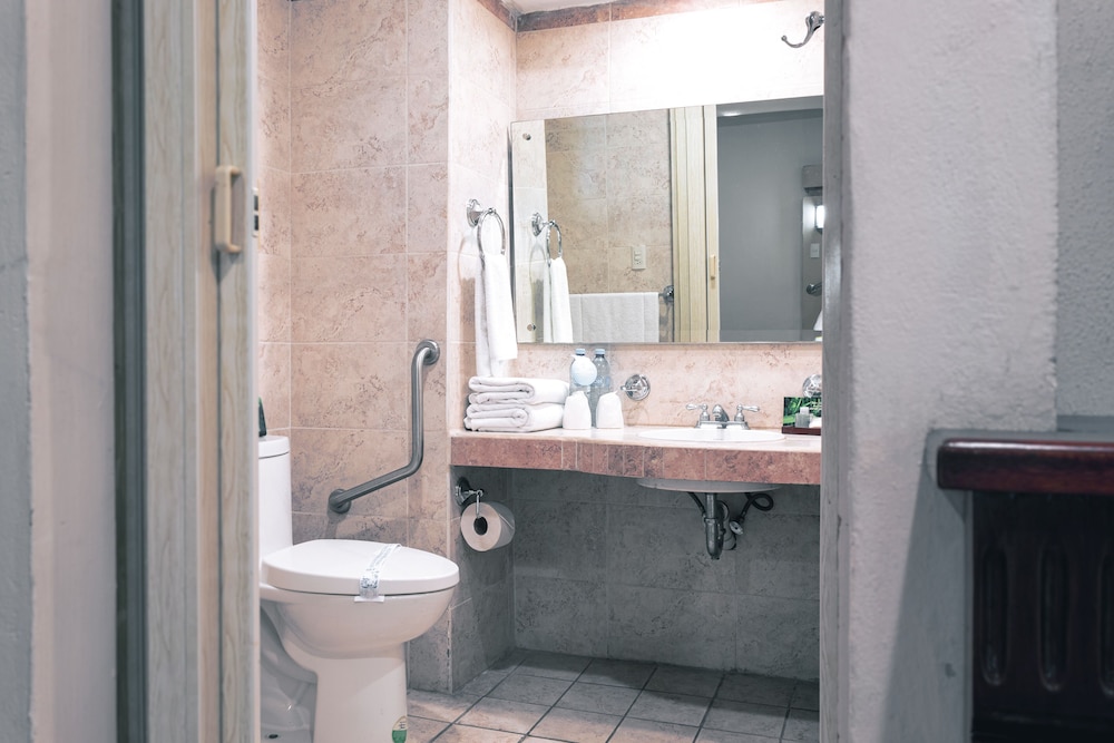 Traditional Suite photo 1