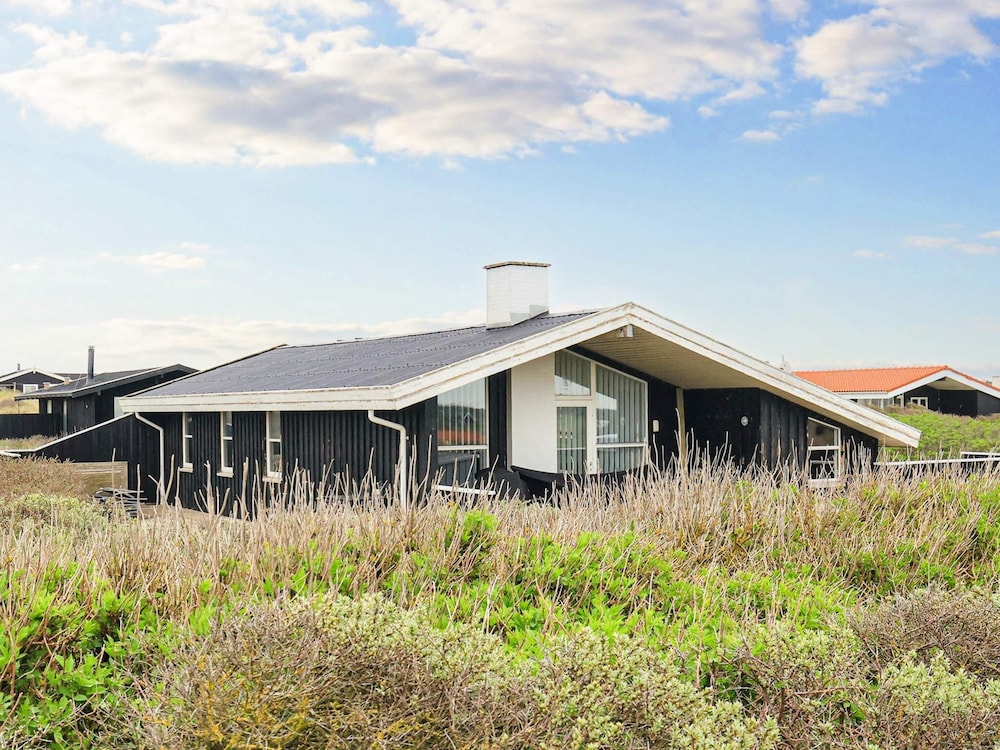 House photo 1