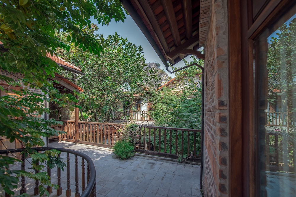 Family Quadruple Room, Garden View photo 2