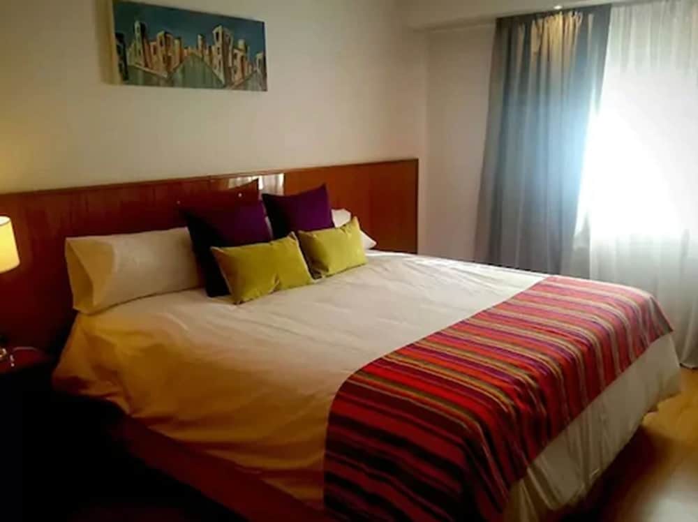 Standard Room, 2 Double Beds photo 3