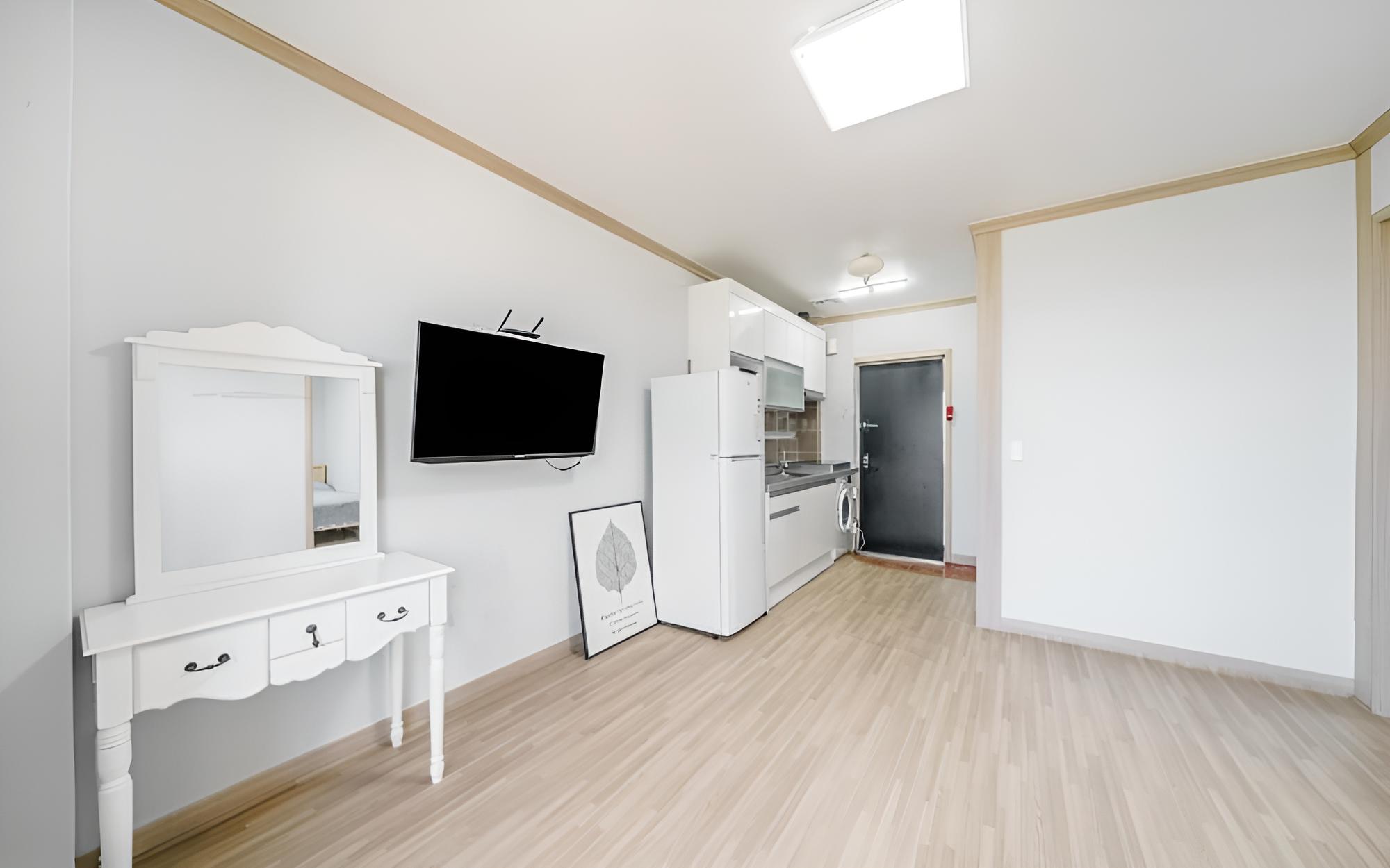 Room (No 101 Chamomile) photo 2