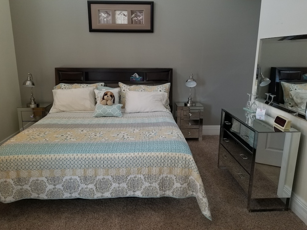 Standard Room, 1 King Bed (Barolo) photo 1