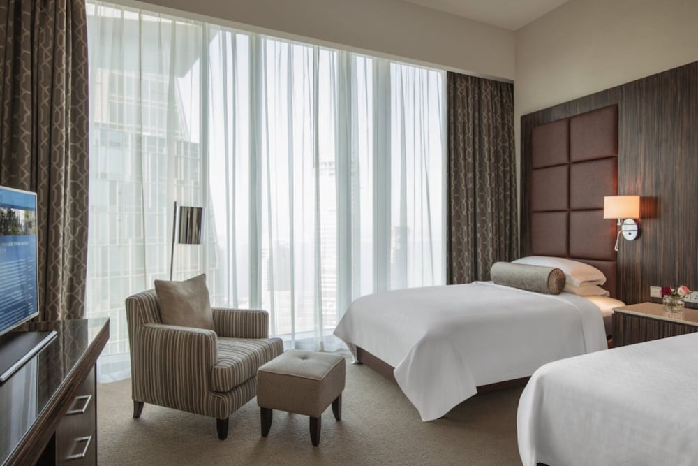 Room, 2 Twin Beds, Club Lounge Access (Guest)