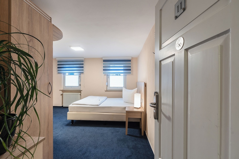 Basic Room photo 1