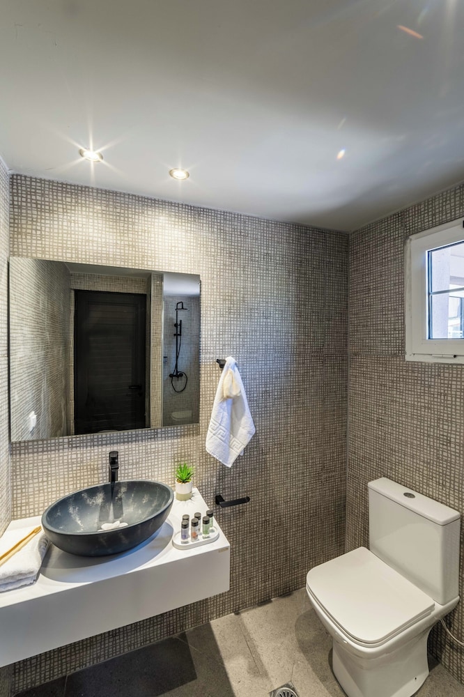Executive Double or Twin Room, 1 Double or 2 Twin Beds, Private Pool, Partial Sea View - Photo 10