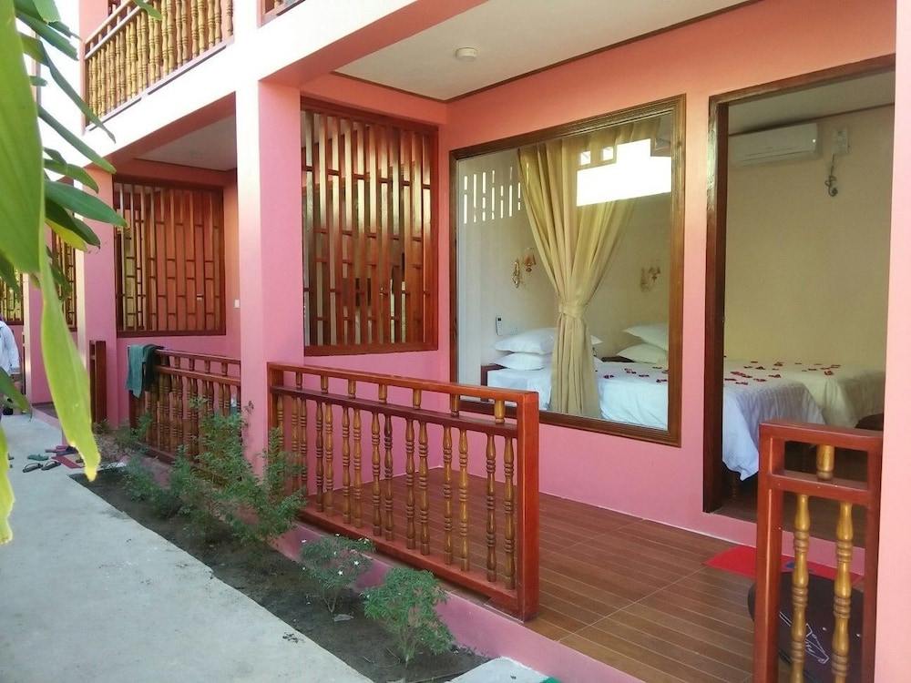 Standard Double or Twin Room photo 3