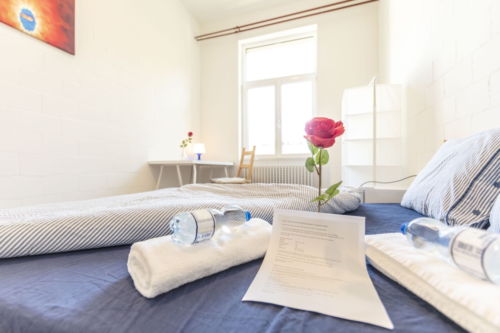 Basic Double Room (Yellow Inn 2)