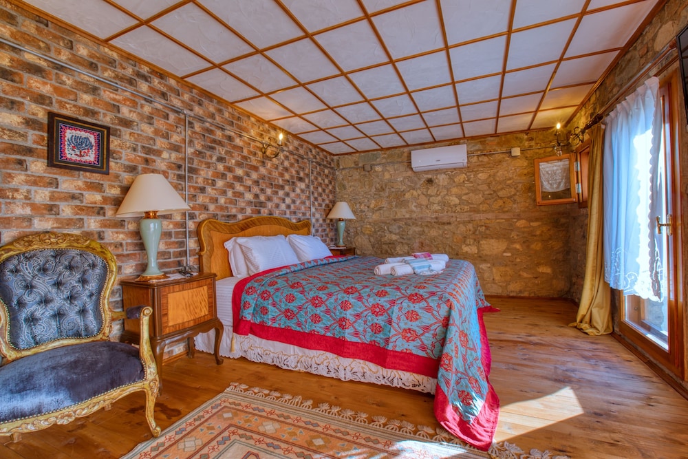Grand Double Room photo 1