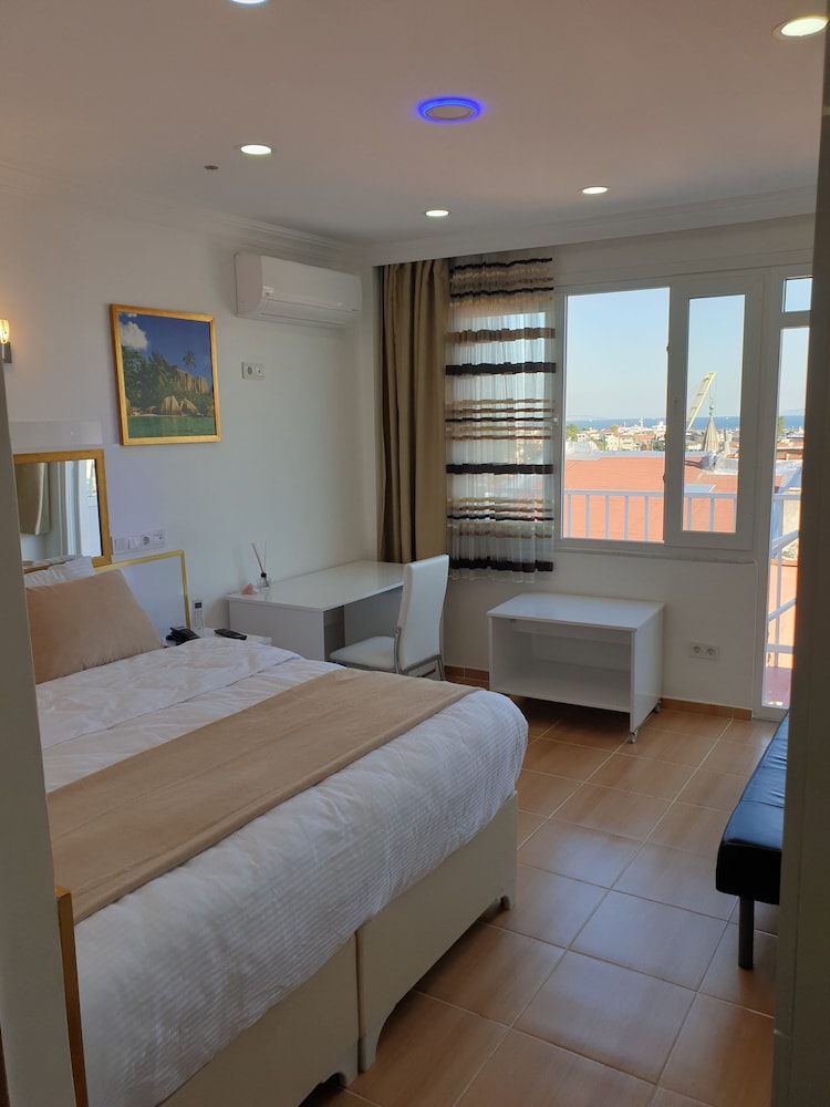 Standard Double Room photo 1
