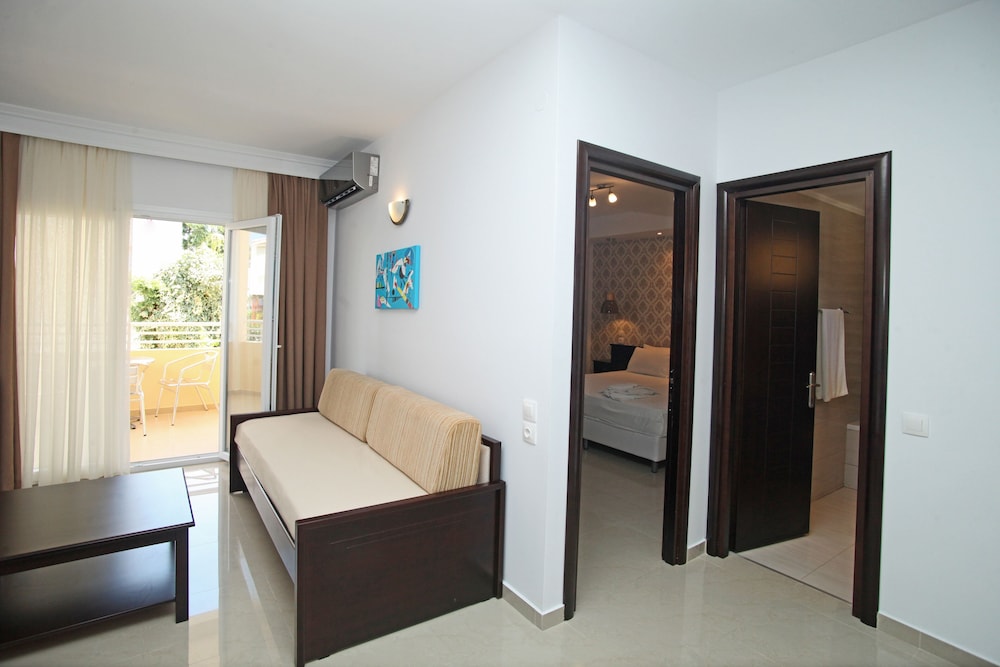 Apartment, Garden View (5 Guests) photo 3