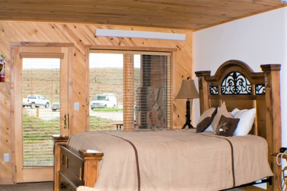 Loft (No Air Conditioning) - Photo 4