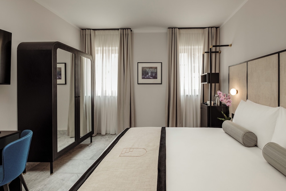 Classic Double or Twin Room, City View photo 2
