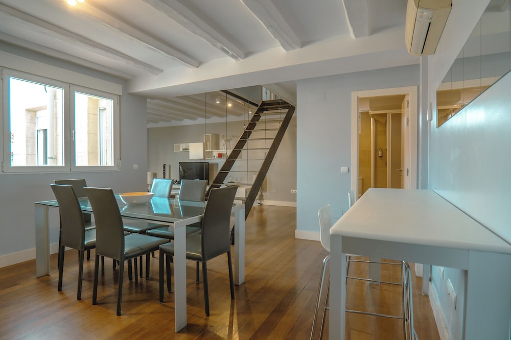 Duplex, 2 Bedrooms, 2 Bathrooms (6 Pax) photo 3