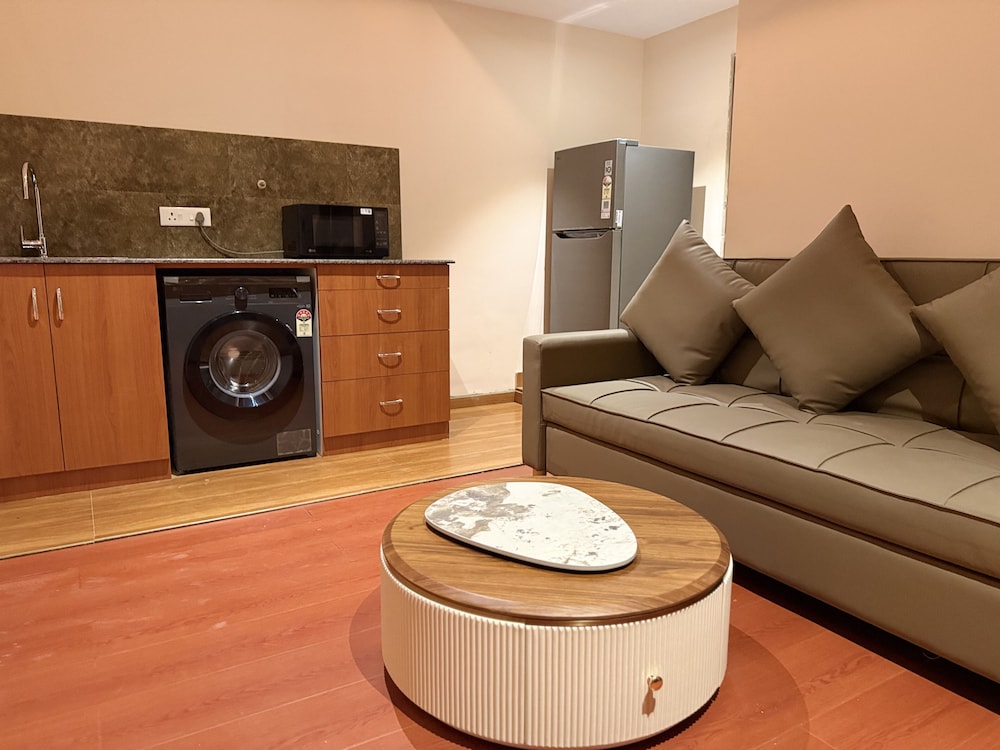 Deluxe Apartment