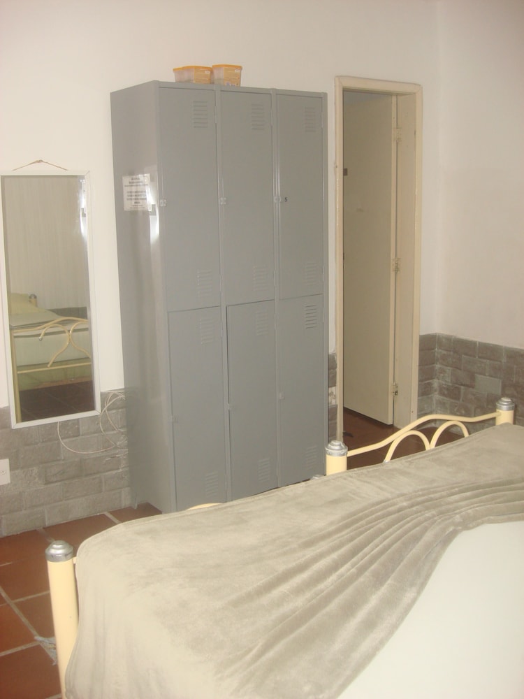 Double or Twin Room, Private Bathroom photo 3
