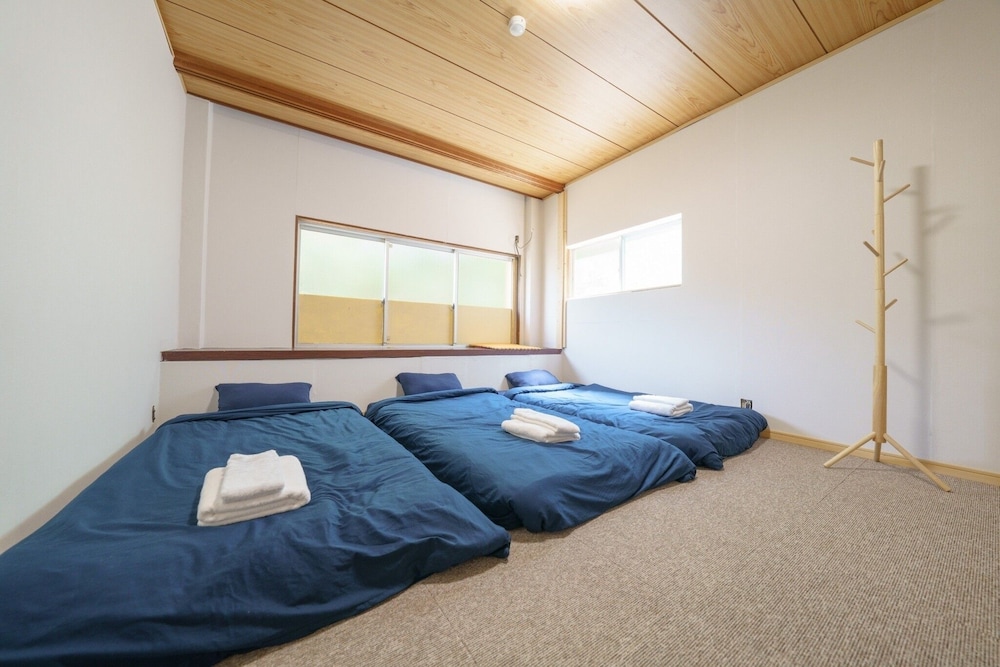 Room photo 2