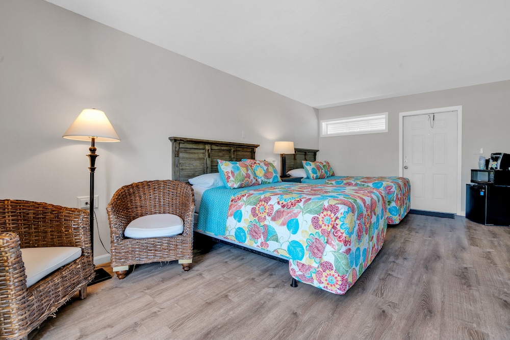 Canal View 2 Queen Island Room photo 2