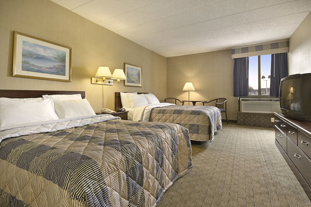 Double Room, 2 Double Beds - Photo 2