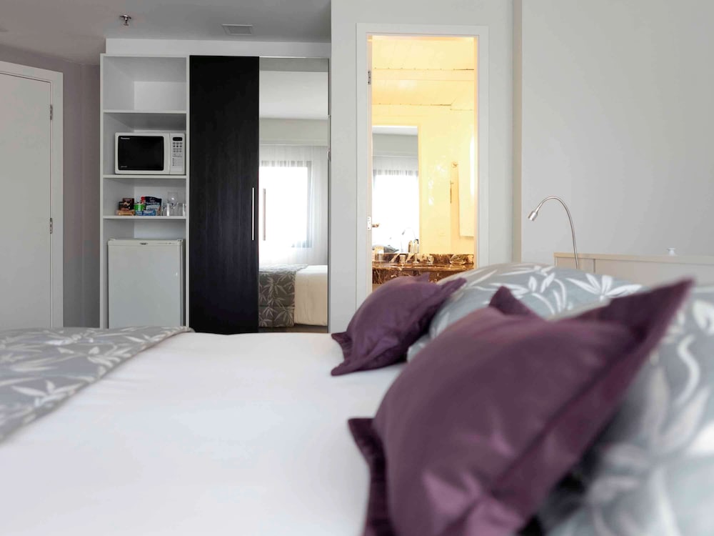 Superior Apartment, 1 Queen Bed - Photo 2